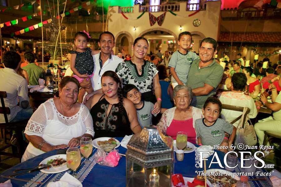 ©www.cabofaces.net Photography